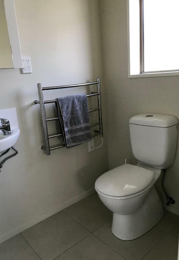 Homestay Christchurch City Fringe Family Home Modern Private Room