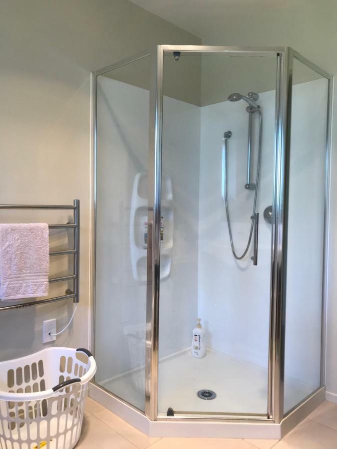 Homestay Christchurch City Fringe Family Home Modern Private Room *