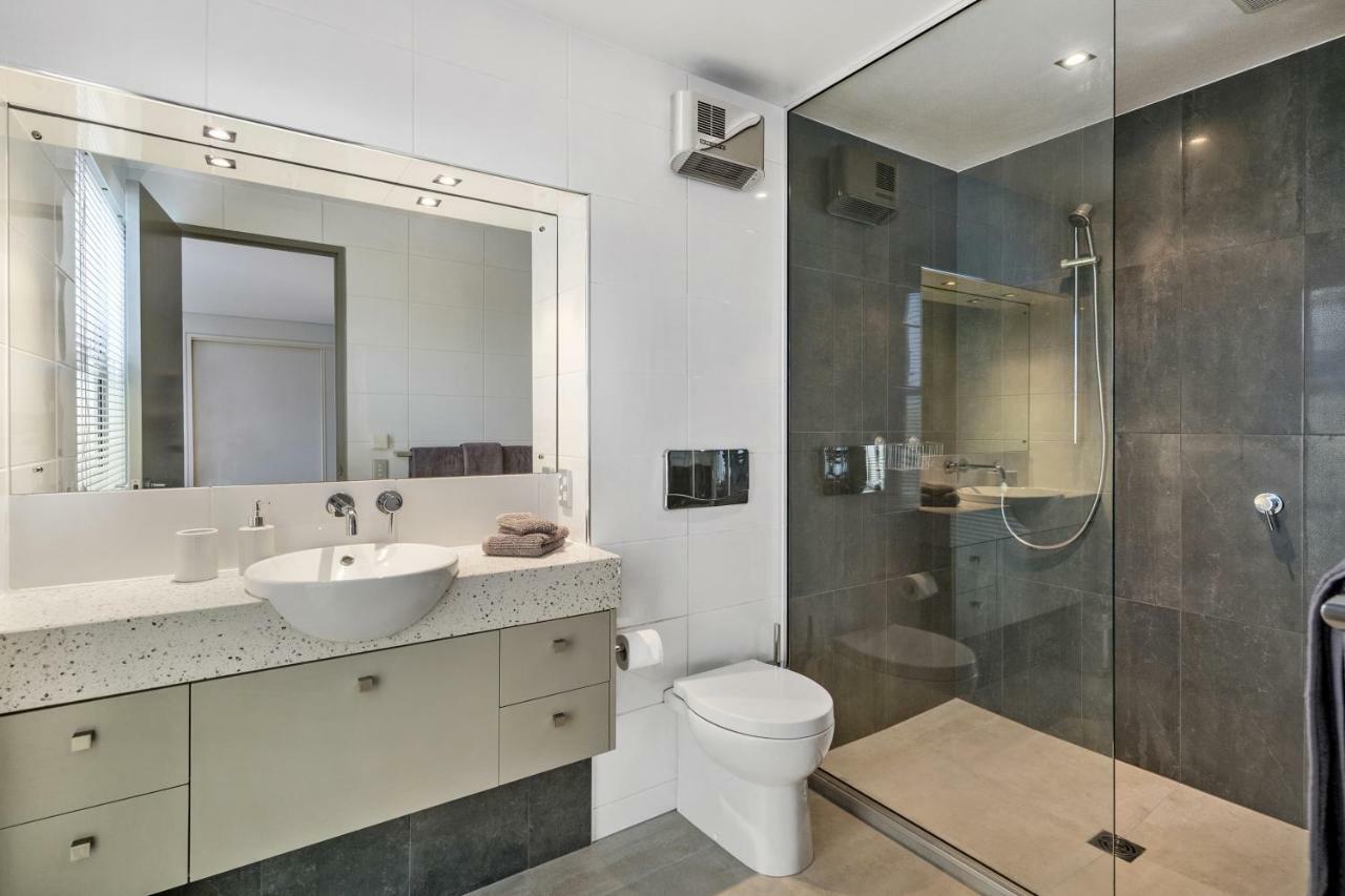Villa Sanctuary On Kilmore Christchurch