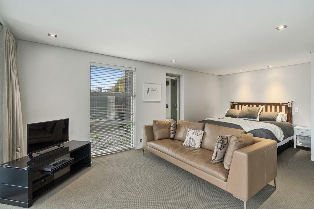 Sanctuary On Kilmore Christchurch