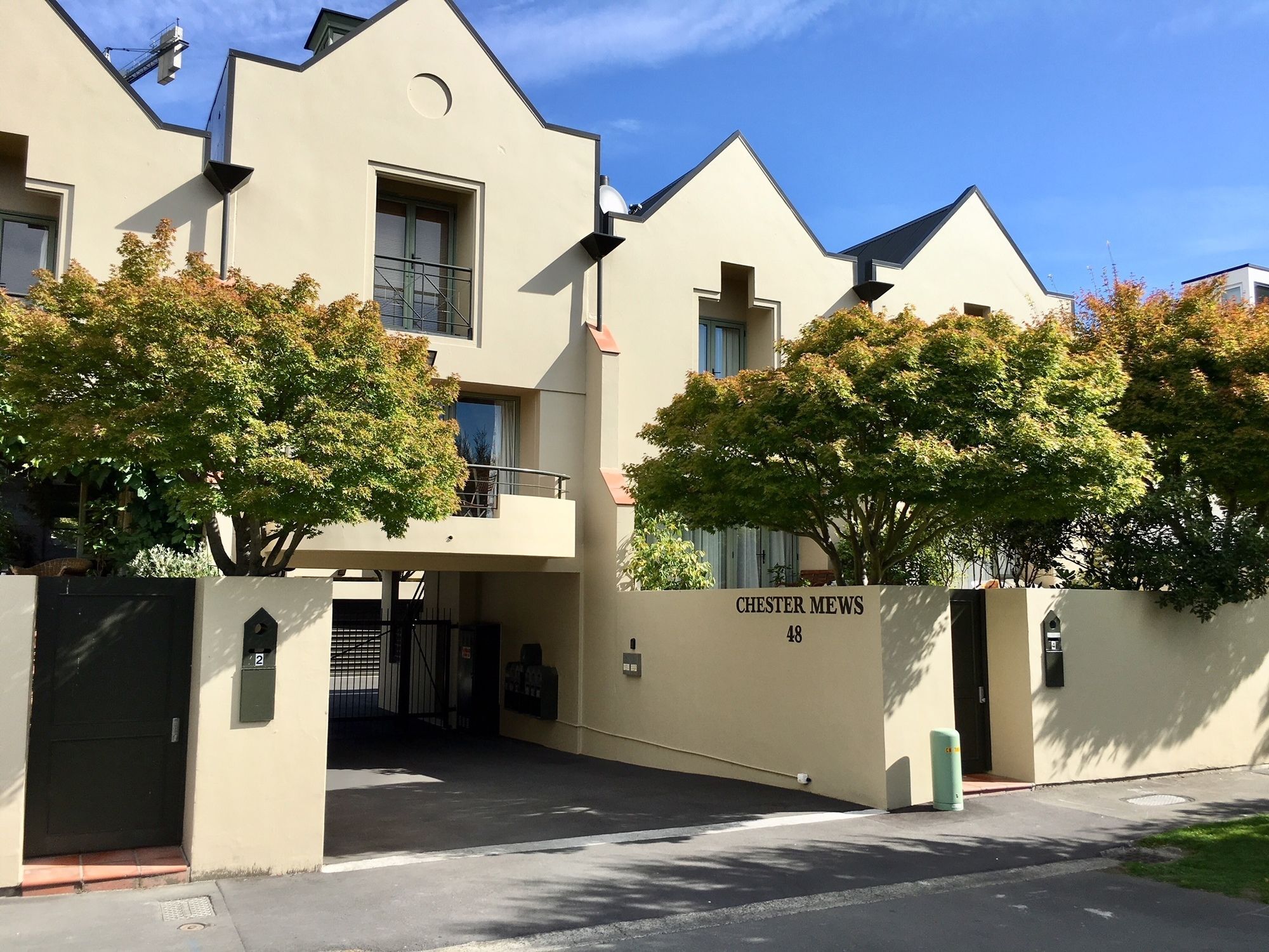 Simple In A Great Location Christchurch