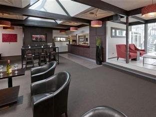 Hotel Grand Riccarton 4*