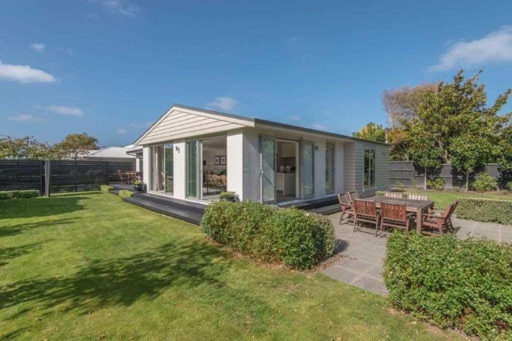 In The Heart Of Fendalton Bed & Breakfast *