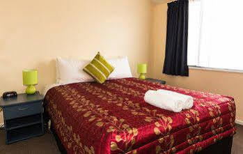 Motel Riccarton Mall 4*