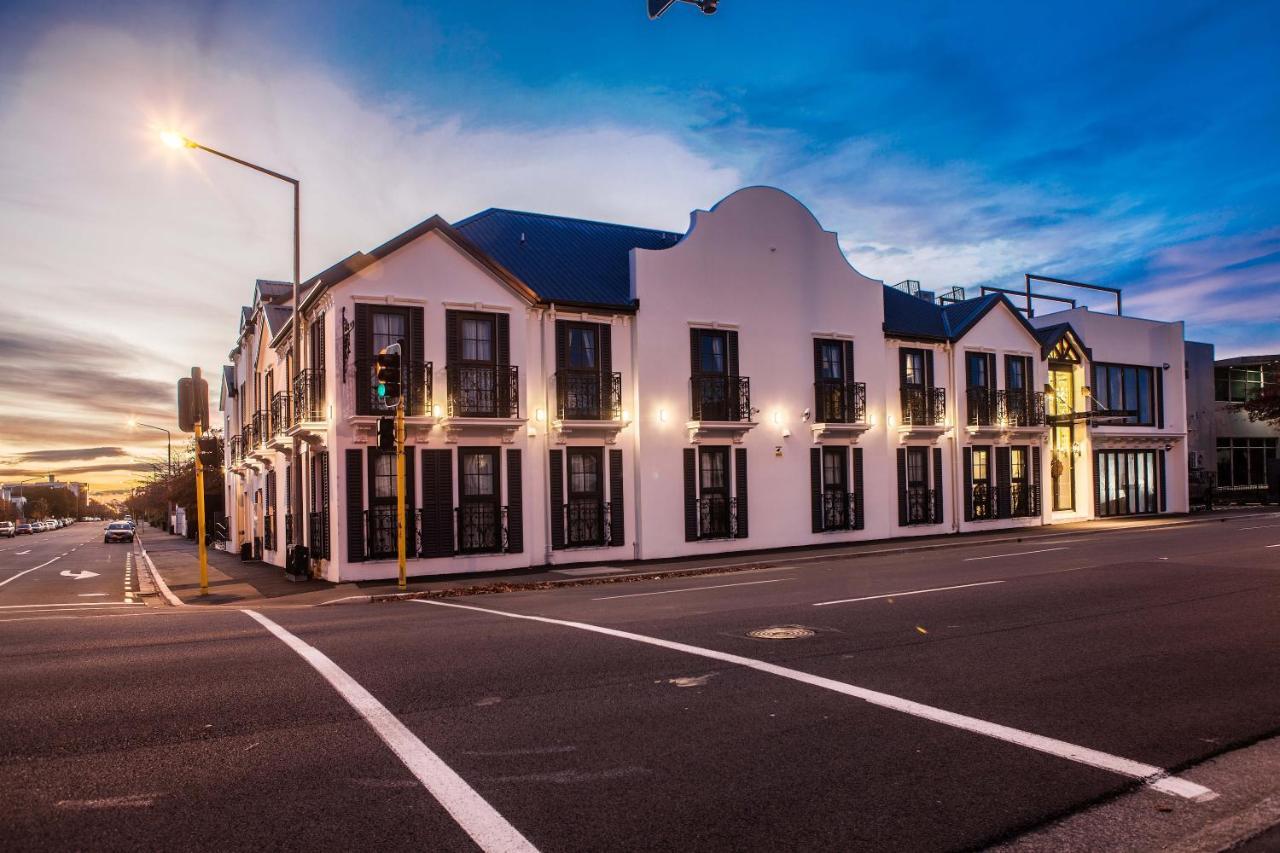 The Salisbury Business Class Hotel