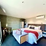 Whitewood Suites Inner City Luxury Apartments