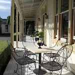 Merivale Manor