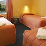 Randolph Motel Apartments
