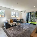 Brand New Opposite Hagley Park Close Cbd Hospital