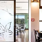 Hotel Elms Christchurch, Ascend Hotel Collection