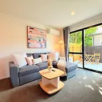 Tranquil 3 Bed Minutes To Cbd And Arena, Sleeps 7