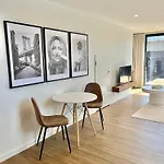 New Build City Townhouse & Gated Car Park