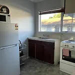 Earnslaw Motel