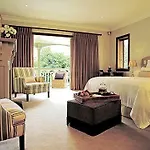 Huntley Lodge