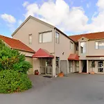 Arena Motel