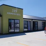 319 Addington Motel