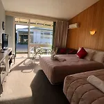 Tui Lodge Motel