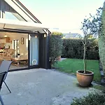Gordon Villa 1 - Christchurch Holiday Homes