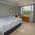 Shamrock Garden B&B Airport