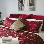 St James Bed And Breakfast
