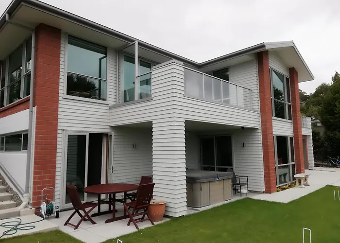 Whaka Heights