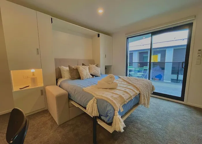 Luxury Studio Cbd