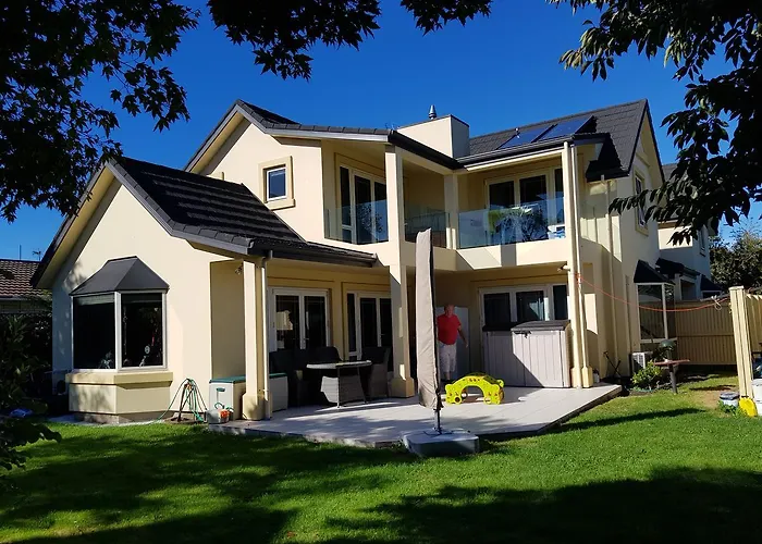 Yaldy House