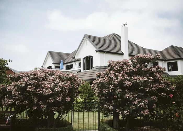 St James Bed And Breakfast