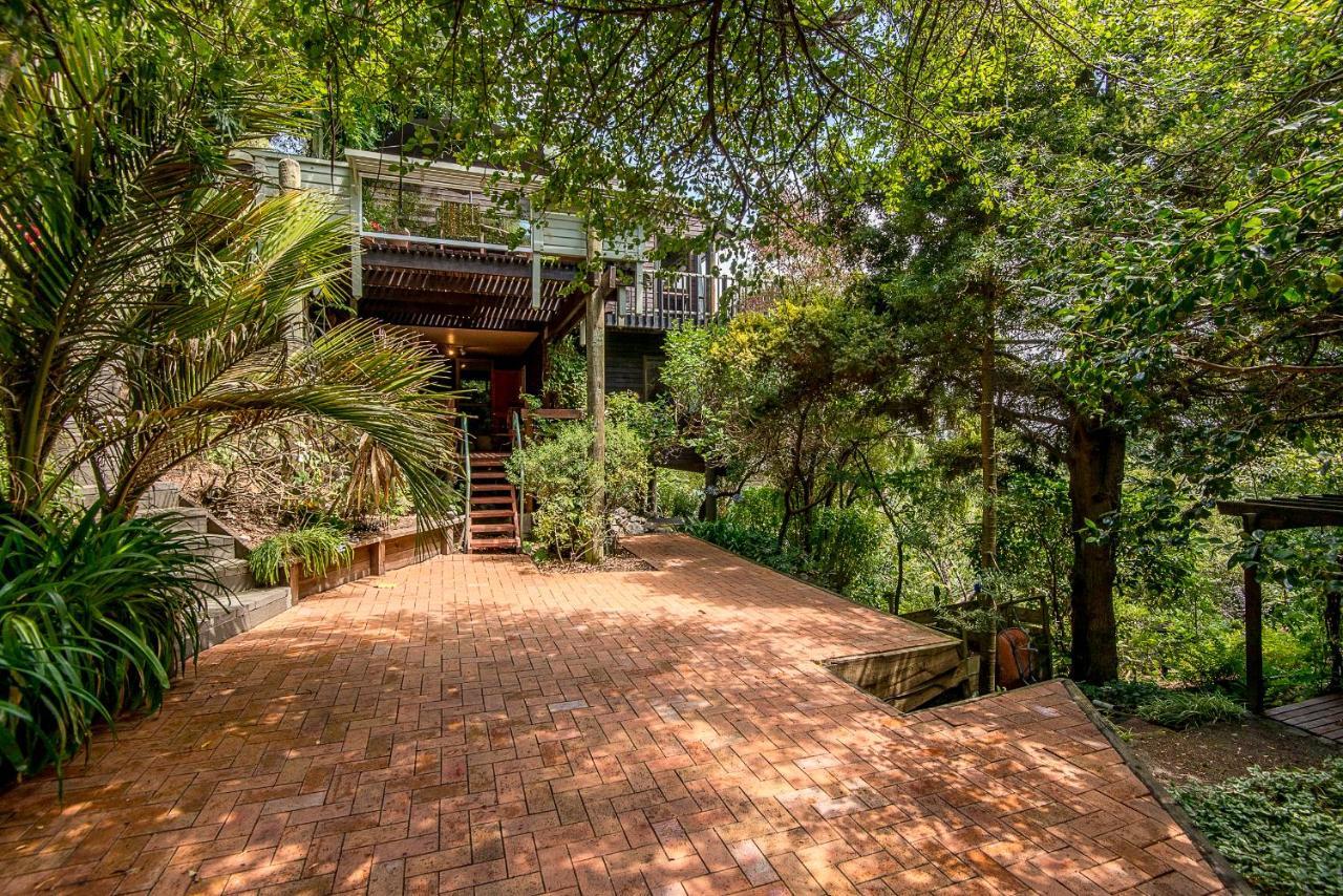 Sherwood 4-bedroom With Spectacular Views * Christchurch