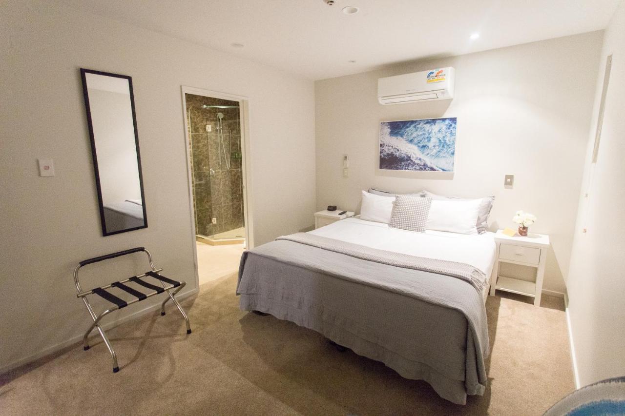 Colombo 4*
