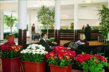 Hotel On Avon 3*