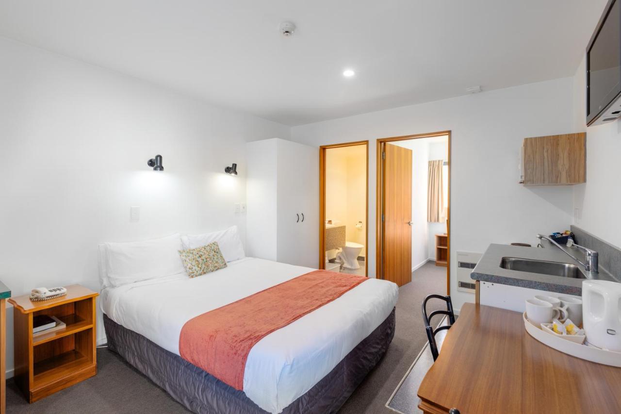 Bella Vista & 4*