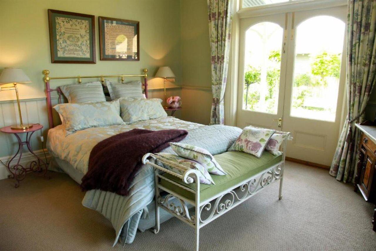 Lilac Rose Boutique 3*
