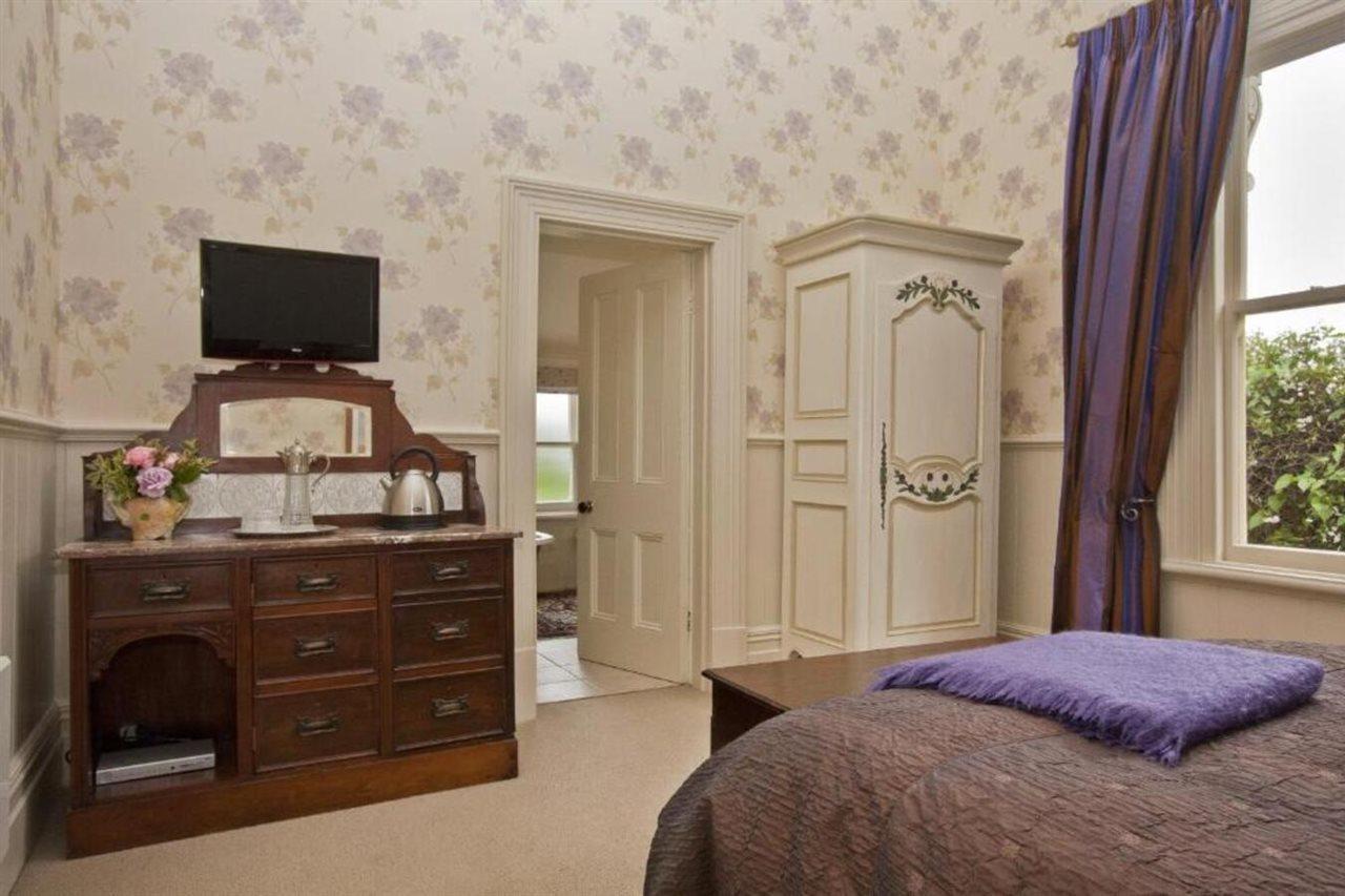 Lilac Rose Boutique Bed & Breakfast