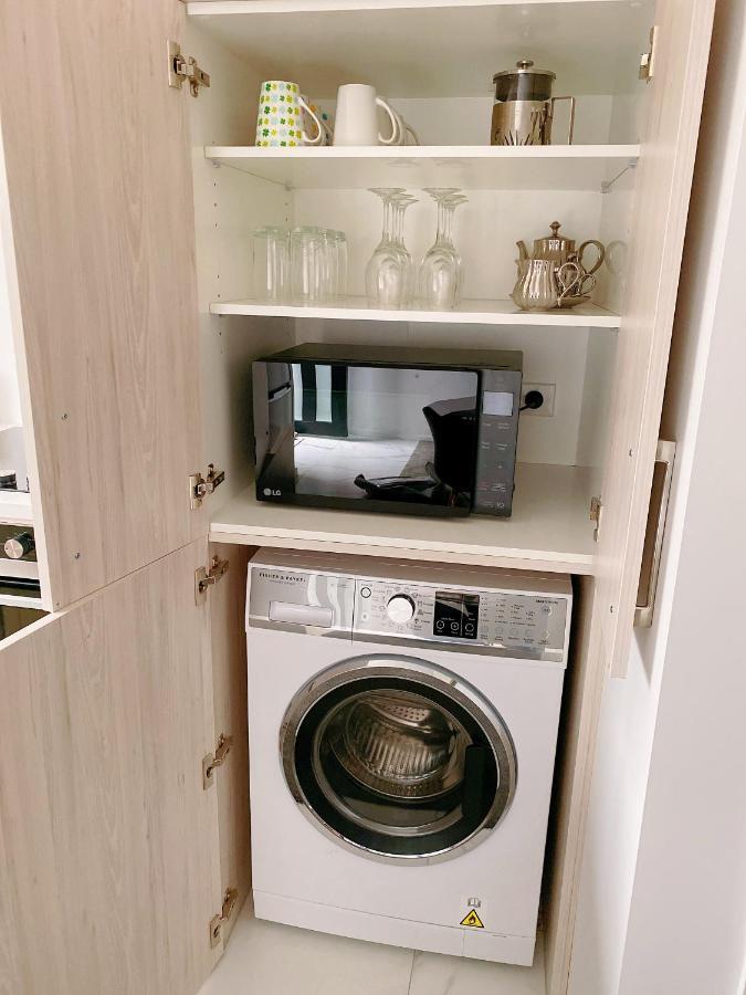 Apartment Close To Arena And One Kilometer From Railway Station Onsite Ev Car Park Christchurch