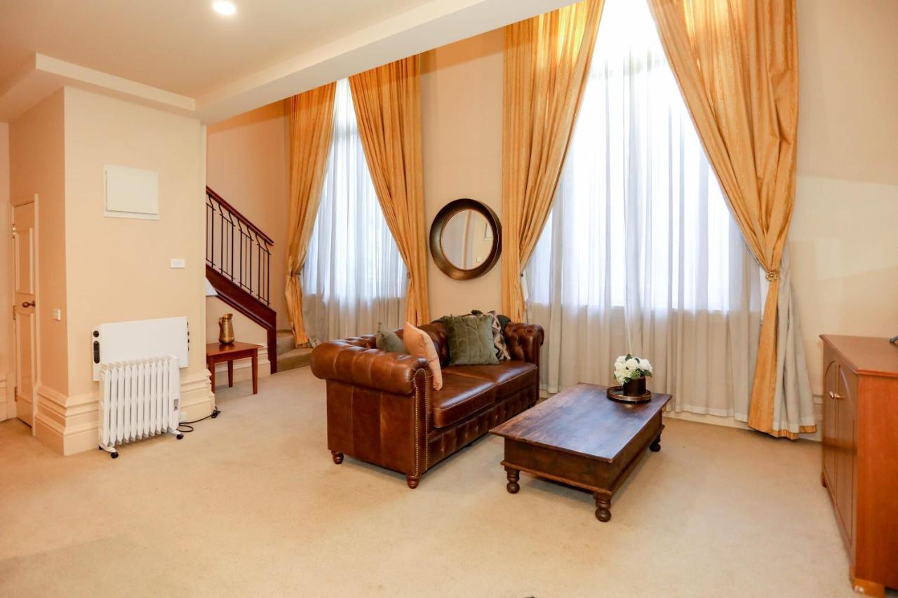 Apartment Ogb Suites Christchurch