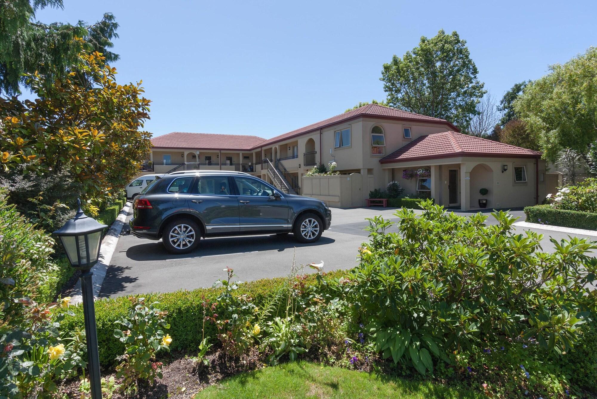 Lorenzo Motor Motel 4*