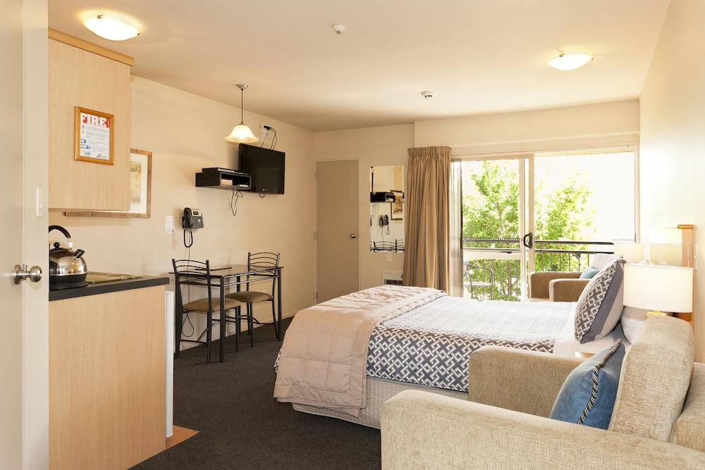 Lorenzo Motor Motel 4*