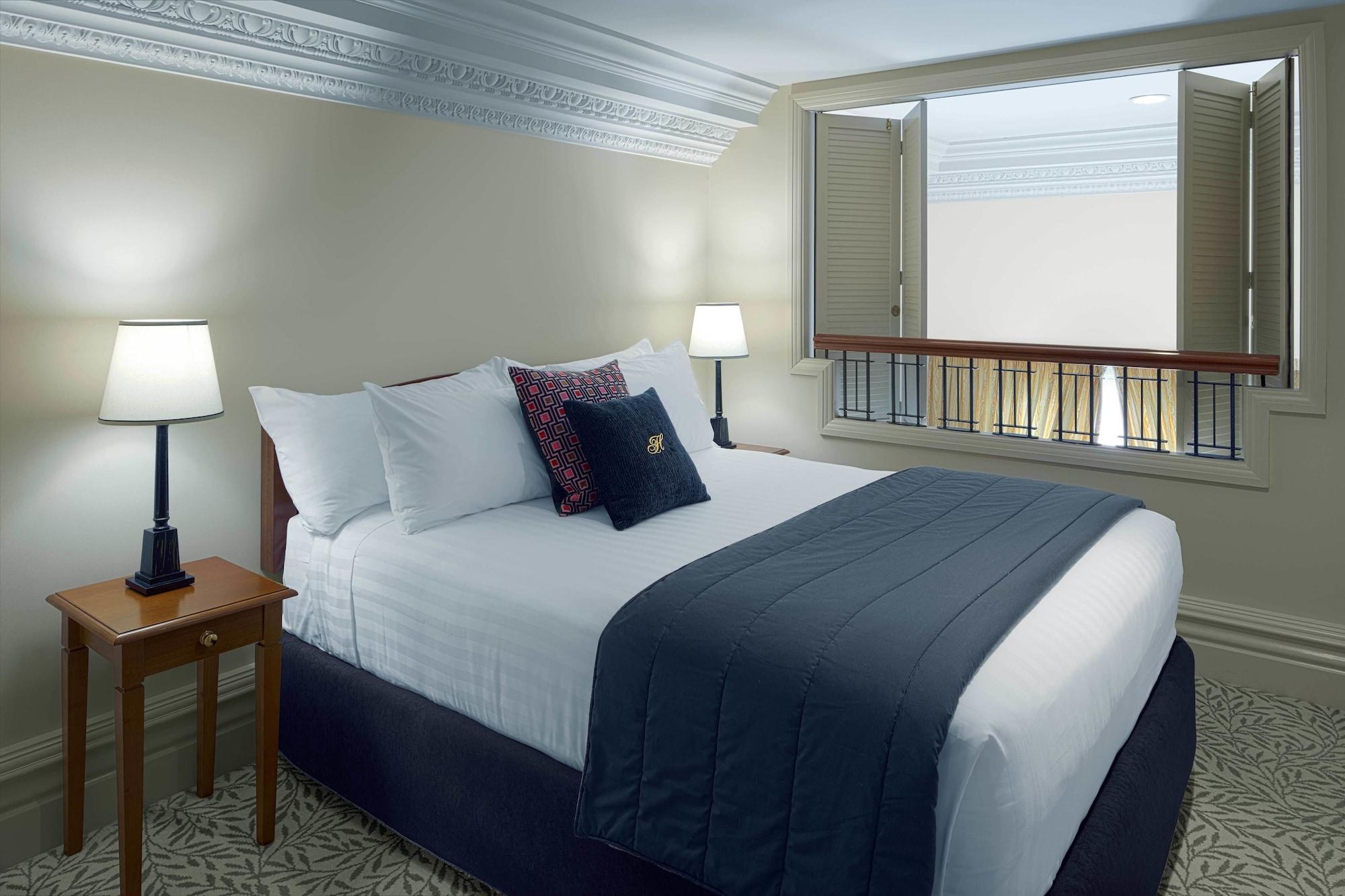 Adina Heritage 4*