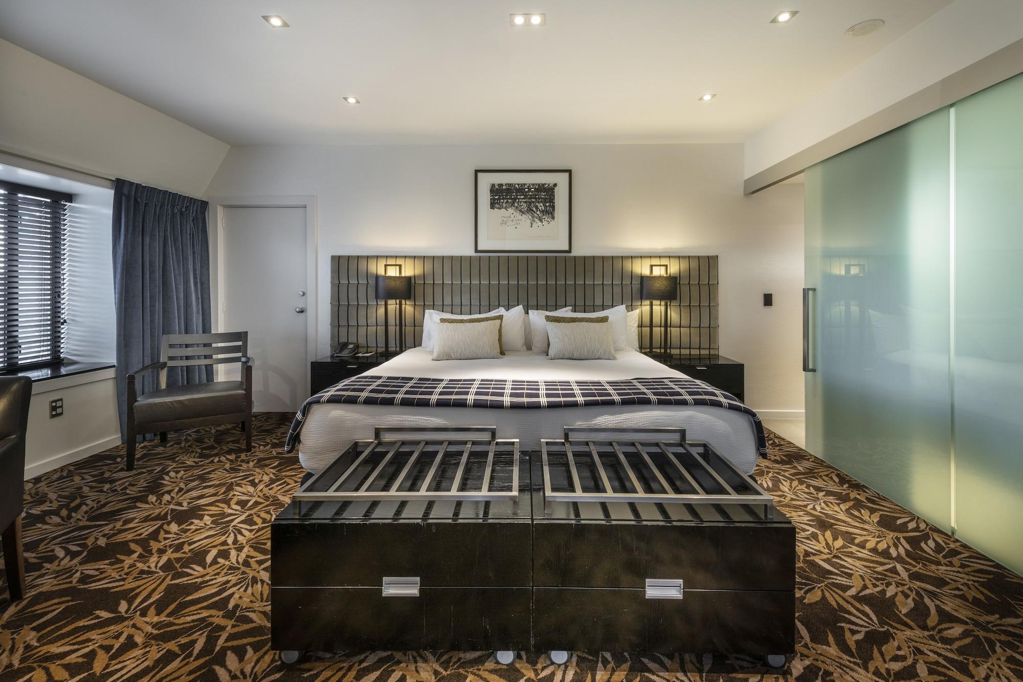 The George Hotel 5*
