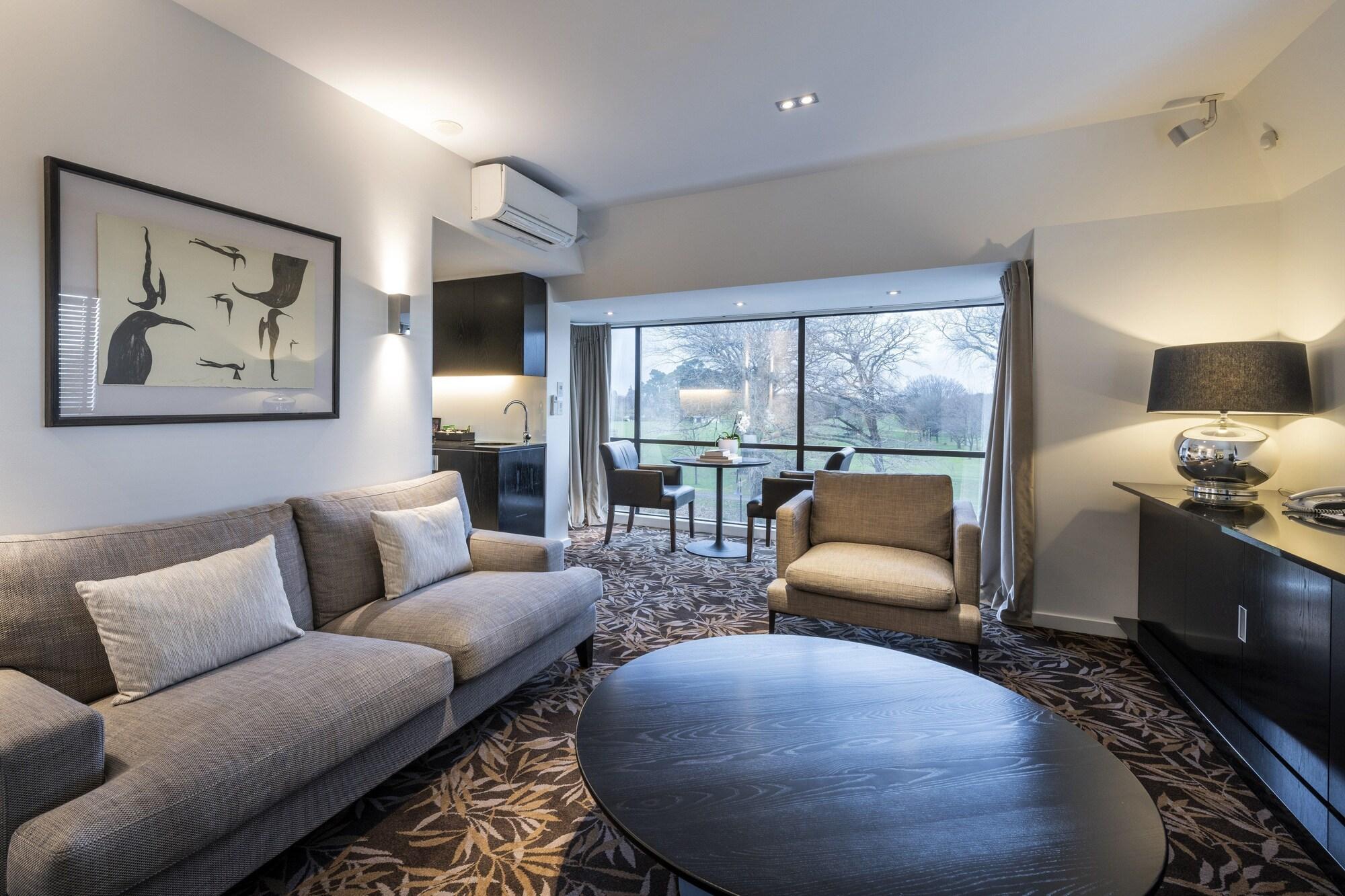 The George 5*