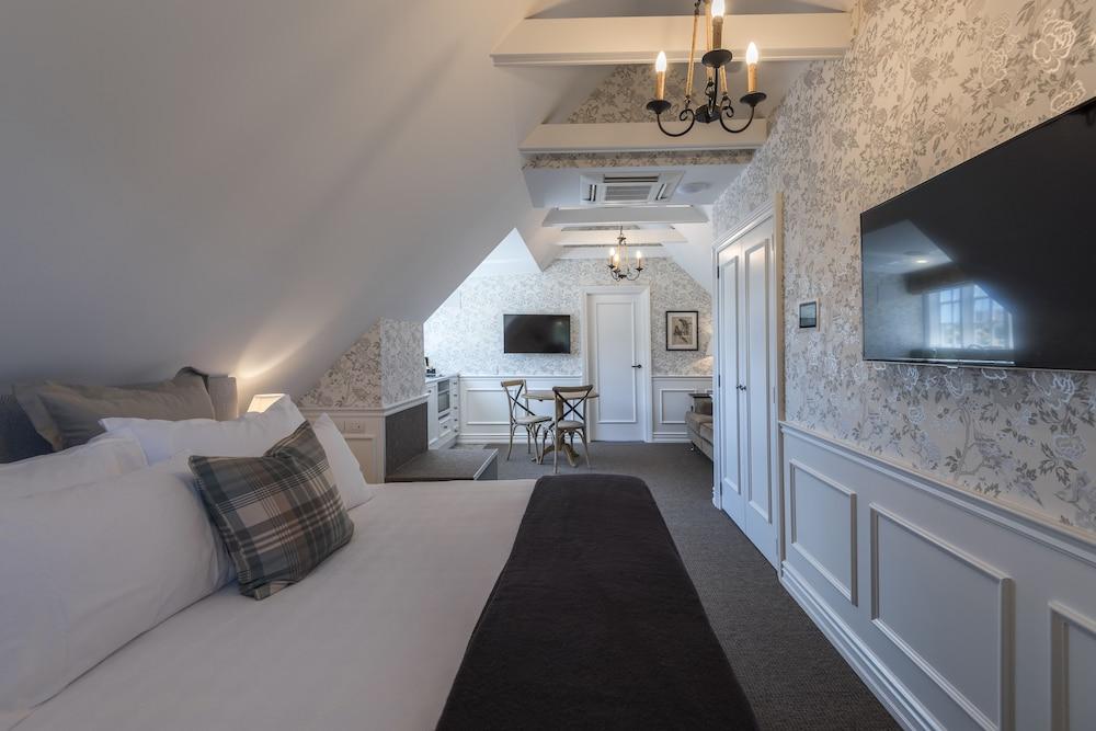 The George 5*