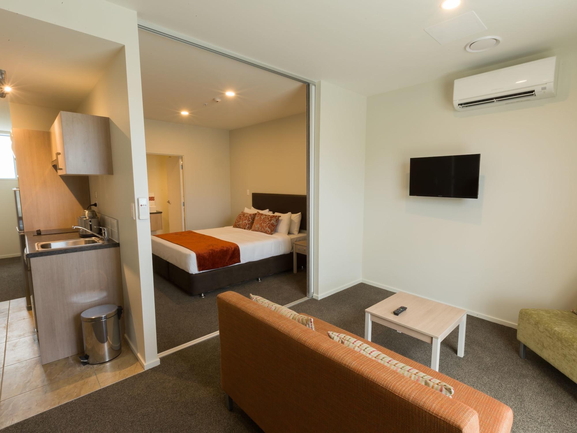 Ramada By Wyndham