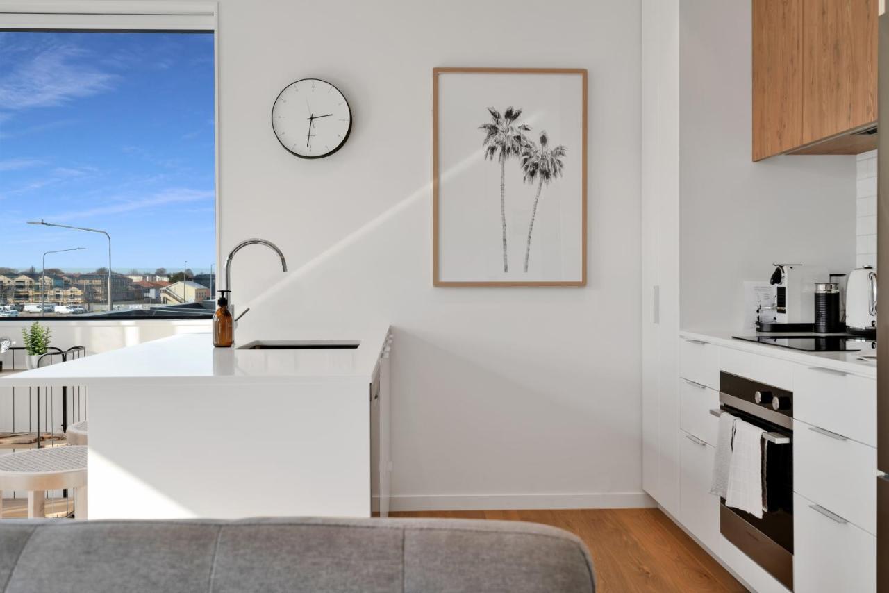 Apartment Floor Luxury W Sunny Balcony Christchurch