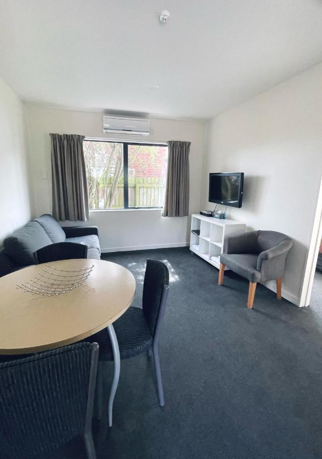 Motel 298 Westside Motor 4*