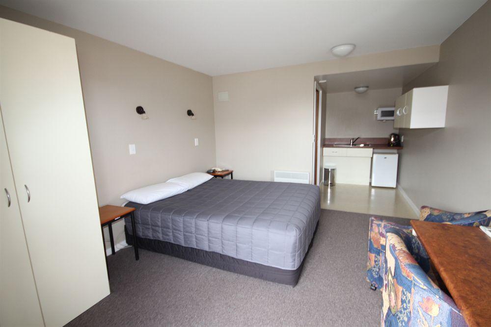 Motel Airways 4*