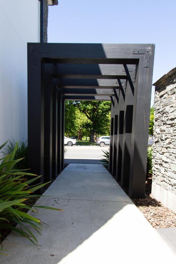 Apartment 1 Bedroom Gem With Hagley Park At Your Doorstep Christchurch