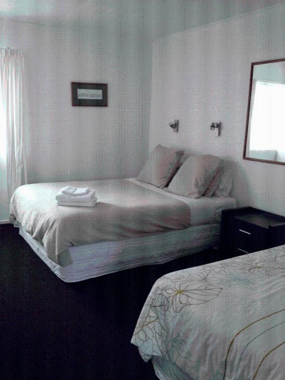 Achilles Motel 3*