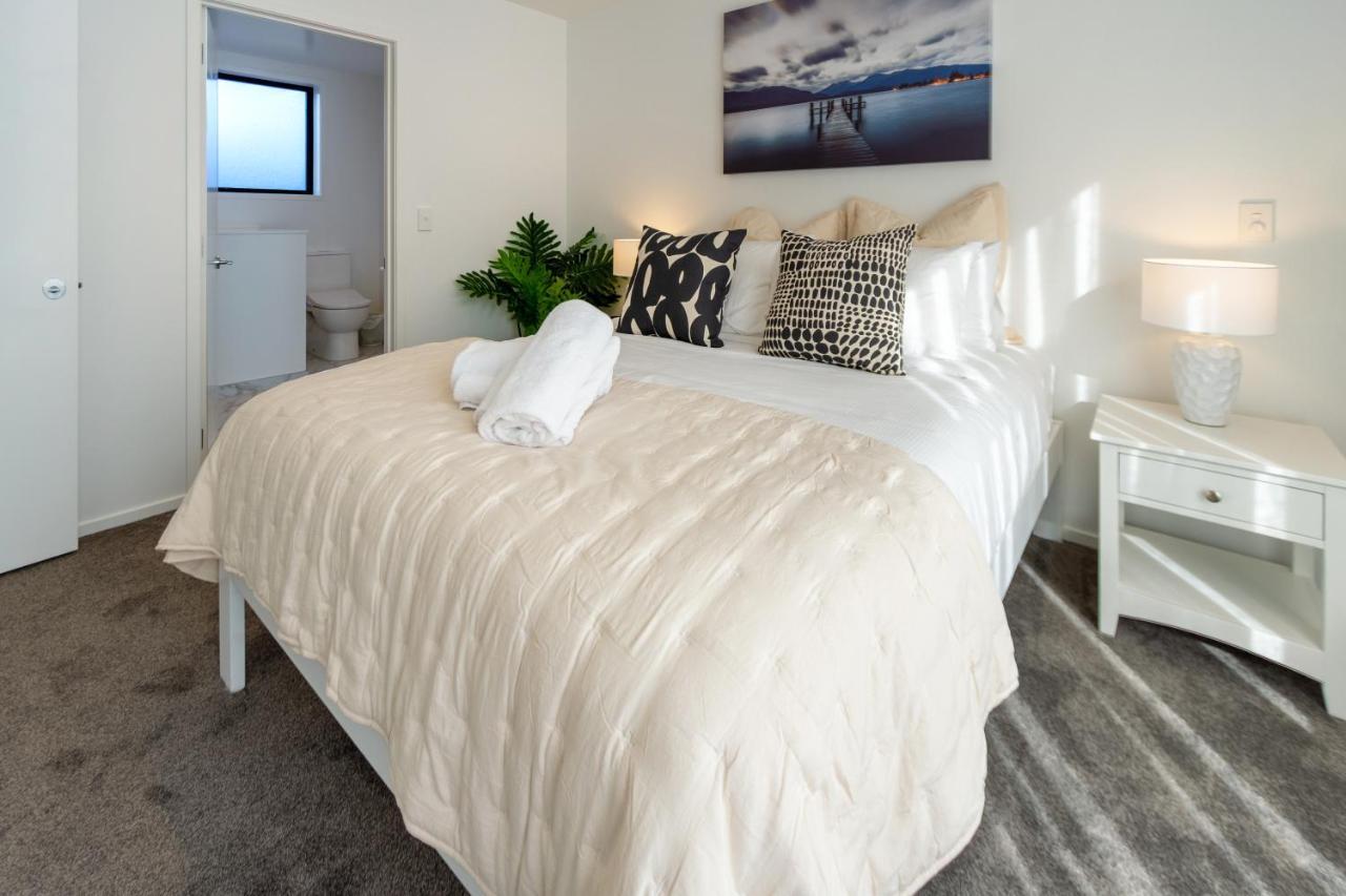 Apartment Indulge In Hagley Park 2 Bed 2 Bath Christchurch