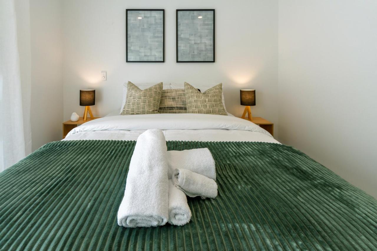 Indulge In Hagley Park 2 Bed 2 Bath Christchurch